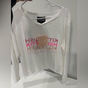 NWWT Kittenish tee size smalll